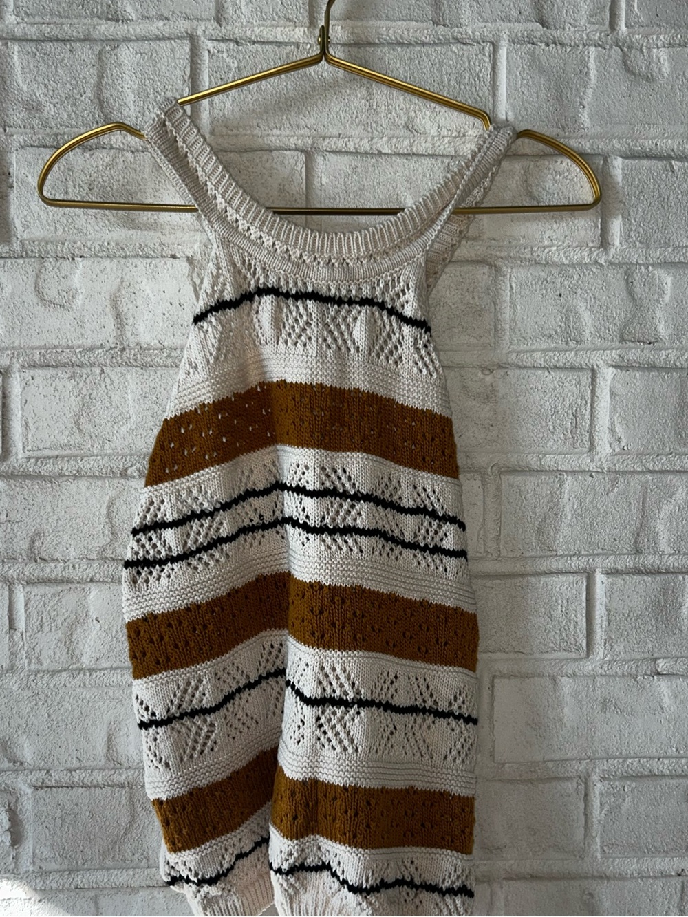 Sezane tank